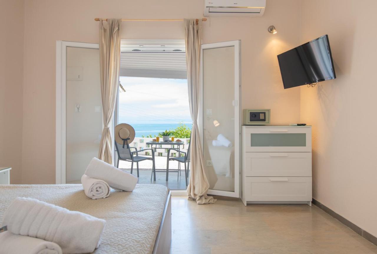 Eden Sea View Studios Mesongí Eksteriør billede